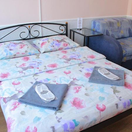 Uneed Rooms Harbour Kiev Bagian luar foto